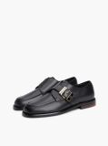 Μαύρο Δερμάτινα Loafers Με Αγκράφα Και Moc Μύτη  Γυναίκες