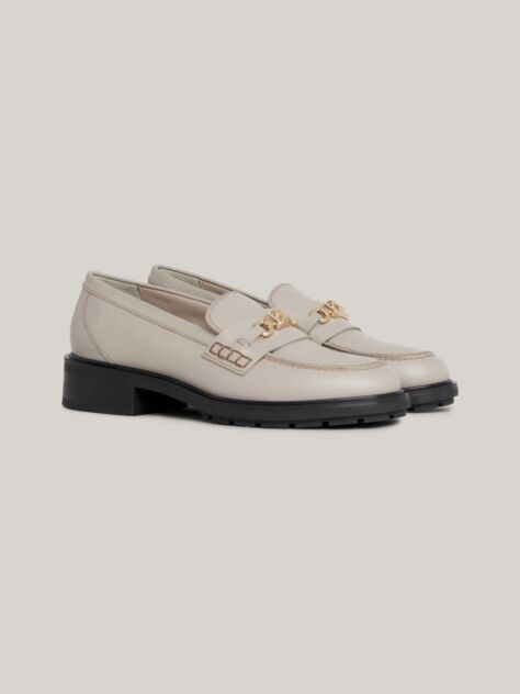 Μπεζ Δερμάτινα Loafers Με Μονόγραμμα TH  Γυναίκες