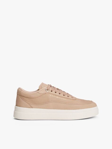 Μπεζ Δερμάτινα Sneakers Με Μεταλλικό Λογότυπο  Γυναίκες