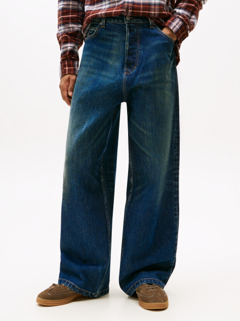 Denim Τζιν Με Ξεθωριασμένο Φινίρισμα Σε Άνετη Γραμμή  Άνδρες