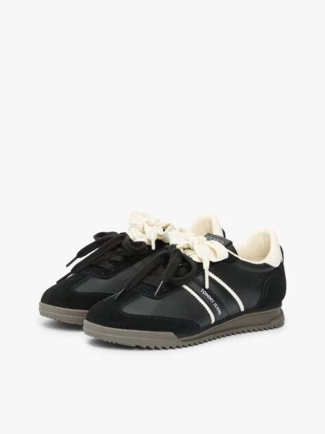 Black Leather Low Profile Serrated Trainers  Women