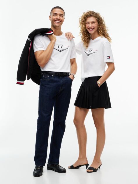White TH x Cadillac Formula 1® Team Bottas 77 T-Shirt  Unisex
