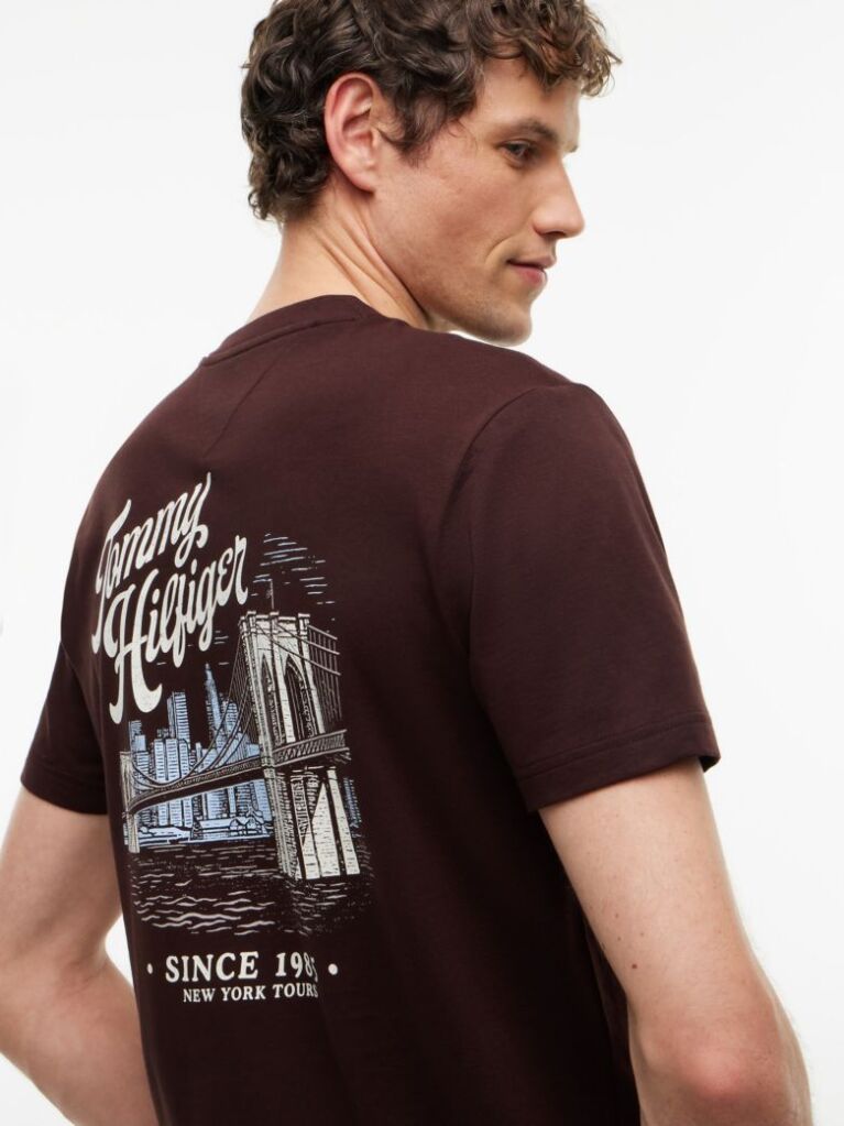 Καφέ T-Shirt Με Κλασική Λαιμόκοψη Και Πίσω Σχέδιο  Άνδρες