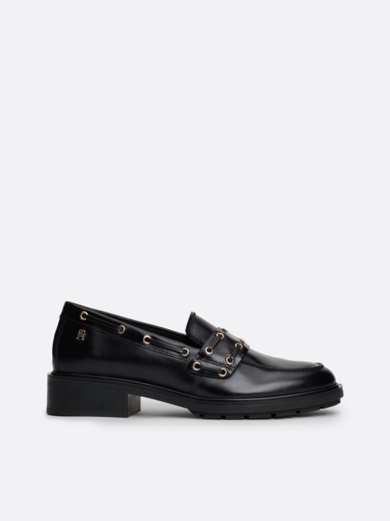Μαύρο Δερμάτινα Loafers Με Block Τακούνι Και Λεπτομέρεια Με Οπές  Γυναίκες