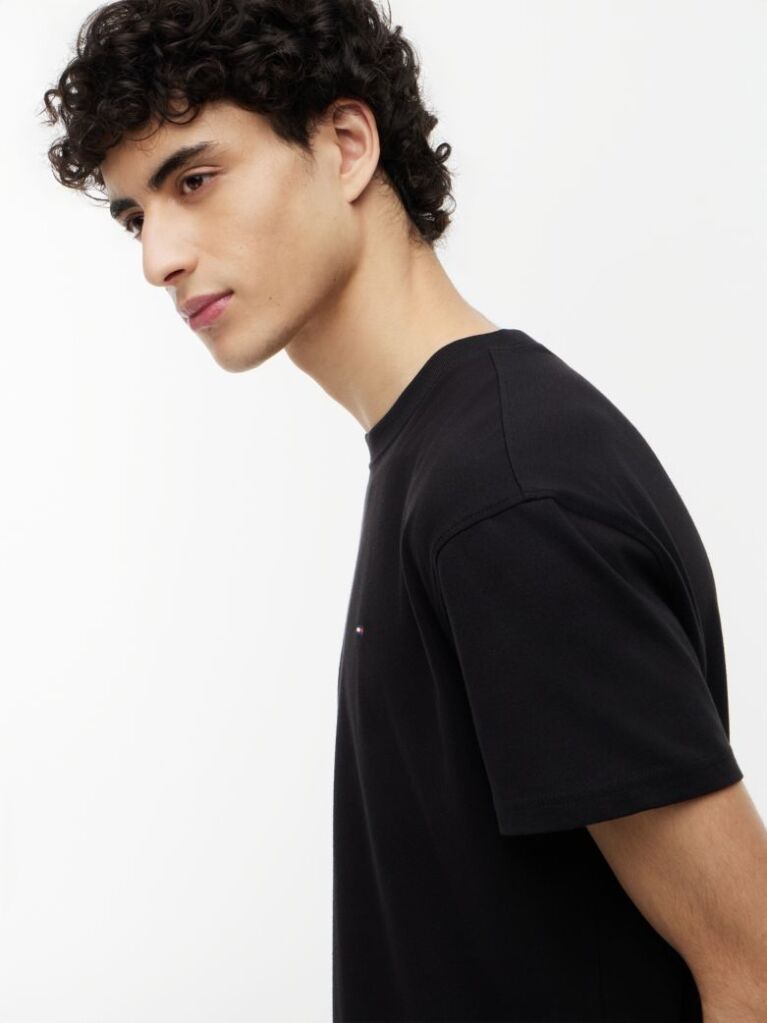 Μαύρο T-Shirt Με Κλασική Λαιμόκοψη Και Σημαία Tommy  Άνδρες