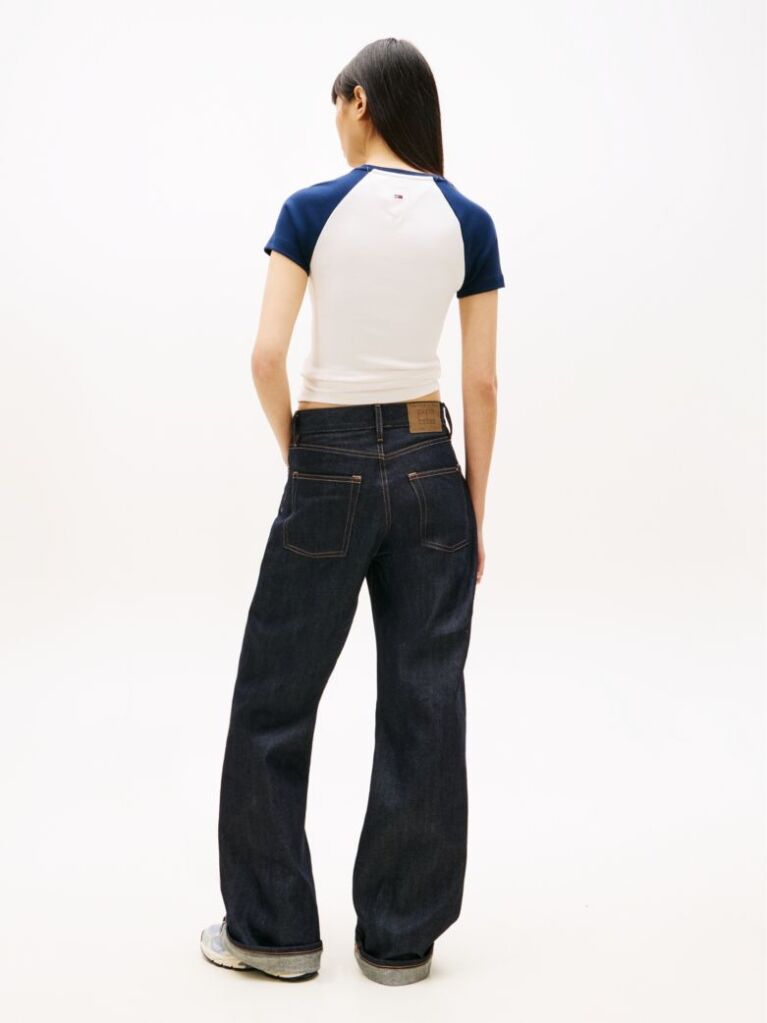 Μπεζ Slim T-Shirt Με Ραγκλάν Μανίκια Και Σχέδιο  Γυναίκες