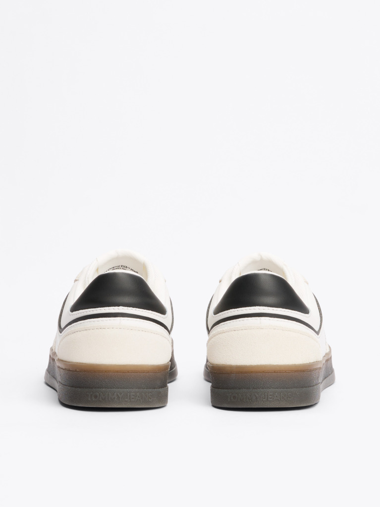 Μαύρο The Greenwich Δερμάτινα Sneakers Με Colour-Pop Λεπτομέρειες  Άνδρες