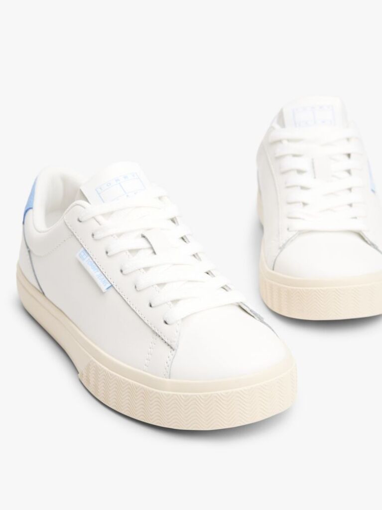 Μπλε Essential Δερμάτινα Sneakers Με Λεπτομέρειες Σε Αντίθεση  Γυναίκες