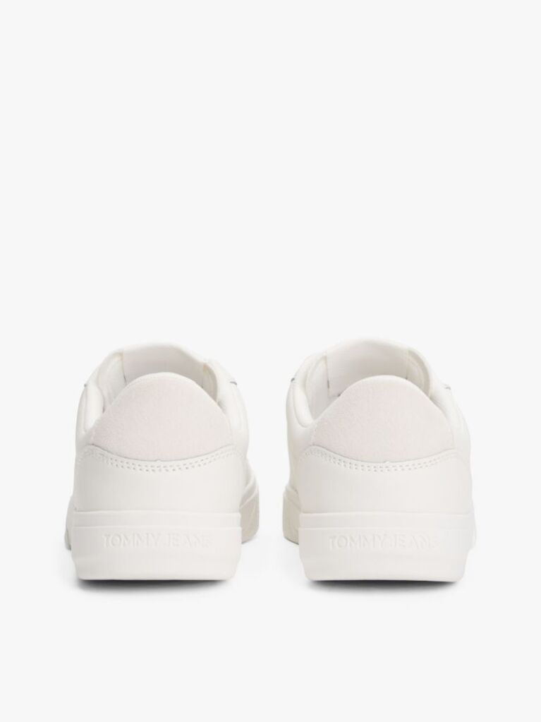 Άσπρο Essential Δερμάτινα Sneakers Με Λεπτομέρειες Σε Αντίθεση  Γυναίκες