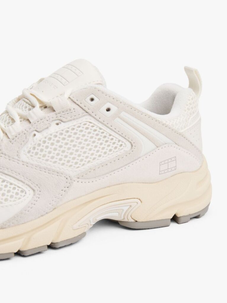 Άσπρο Archive Σουέτ Sneakers Με Διάτρητη Λεπτομέρεια  Γυναίκες