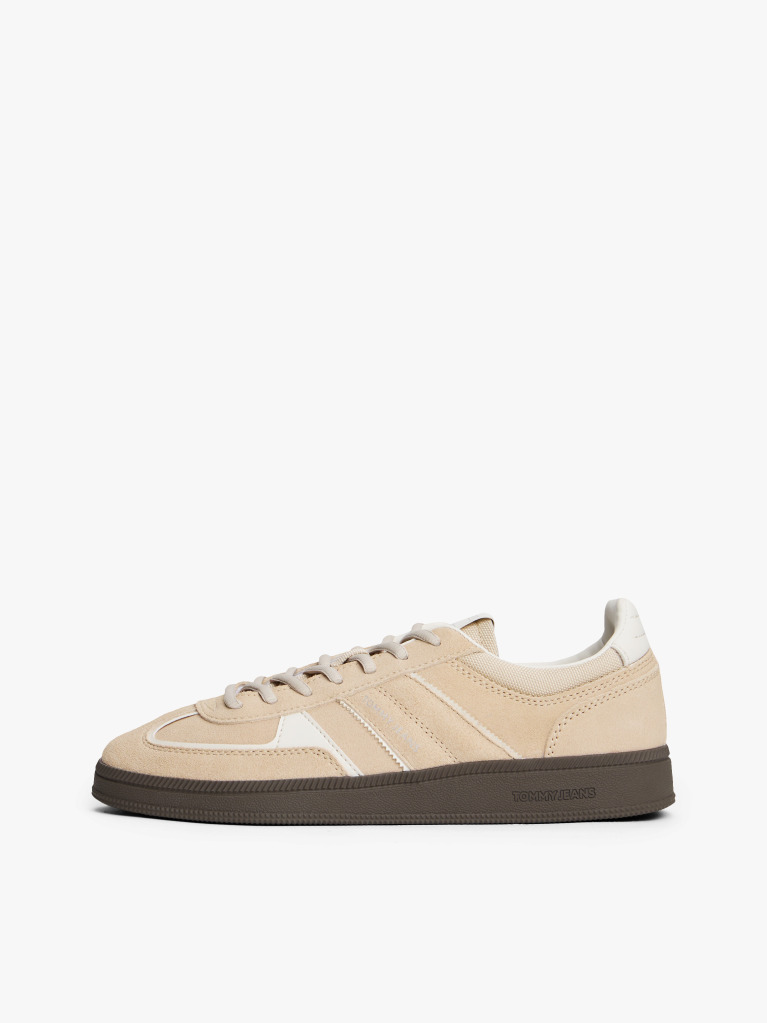 Μπεζ The Greenwich Σουέτ Sneakers Με Μίξη Υφών  Γυναίκες