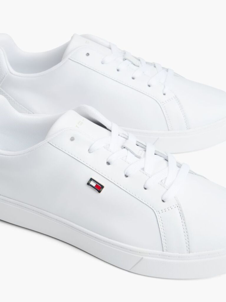 Άσπρο Δερμάτινα Sneakers Court Με Σημαία  Γυναίκες