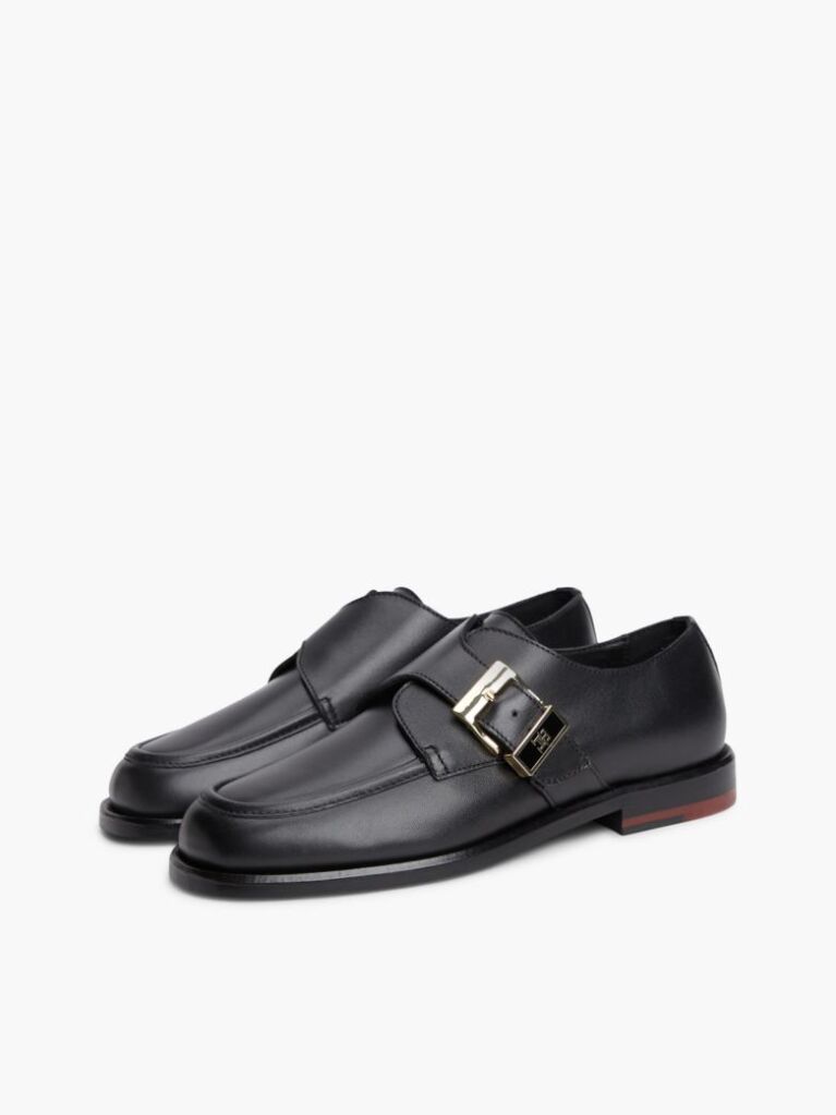 Μαύρο Δερμάτινα Loafers Με Αγκράφα Και Moc Μύτη  Γυναίκες