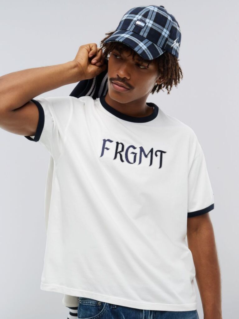 Μπεζ Tommy Hilfiger x FRGMT Άνετο T-Shirt  Άνδρες