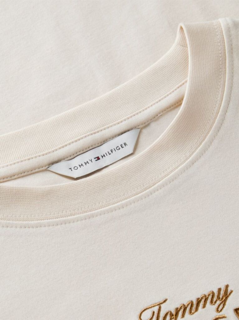 Μπεζ T-Shirt Με Κλασική Λαιμόκοψη Και Κεντητό Λογότυπο  Γυναίκες